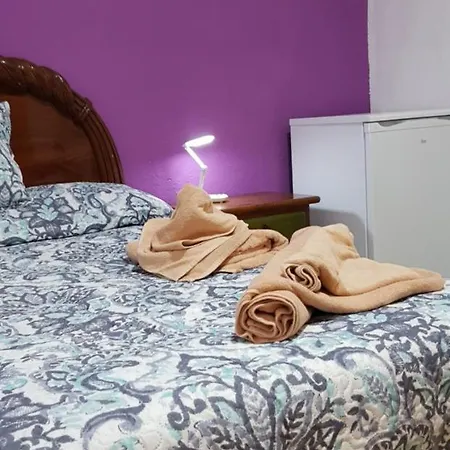 Satiago-s Private Guest house Playa del Ingles (Gran Canaria)